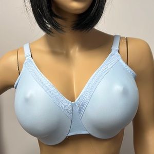 NWOT Wacoal Bra S36DDD